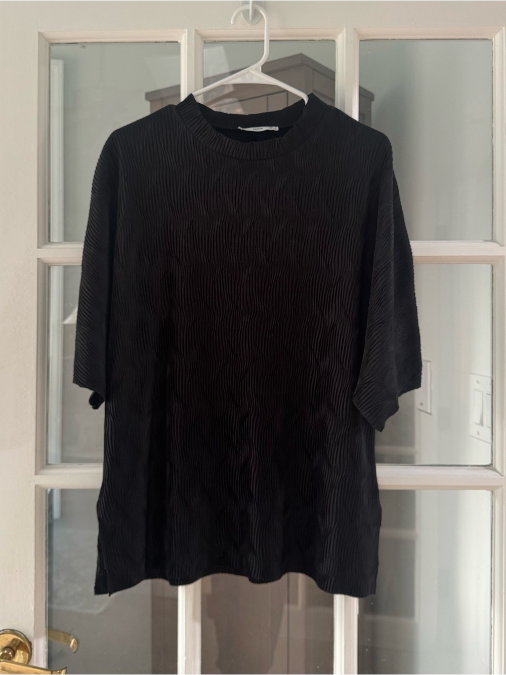 Mango Black Textured Short-Sleeve Women’s Top Size S